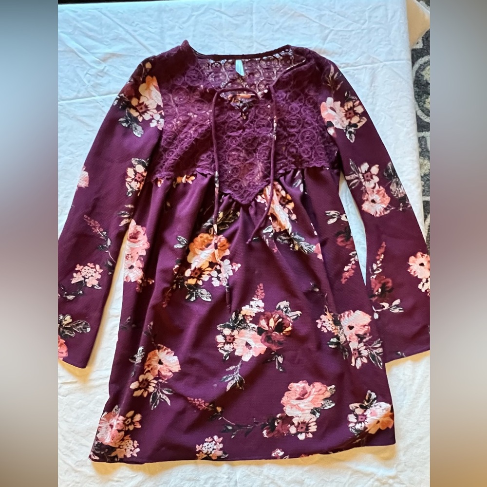 Burgundy floral loose dress